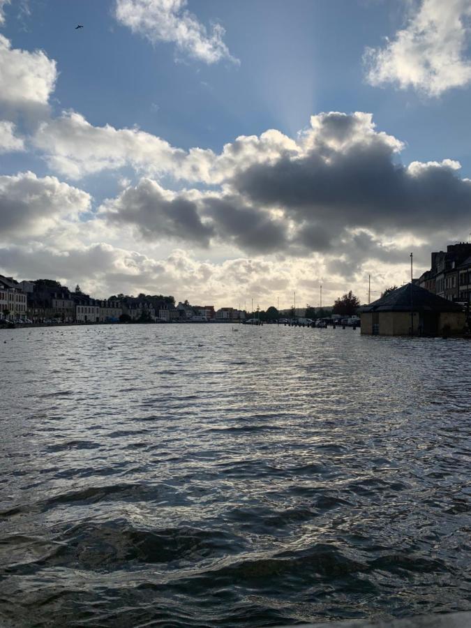 Nuit Sur Le Pont 5 Apartamento Landerneau Exterior foto